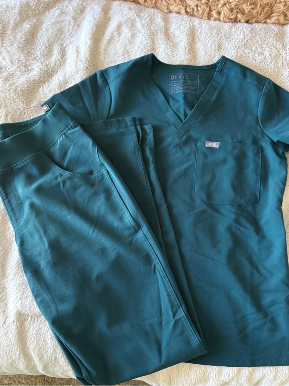 Figs Caribbean Scrub Set